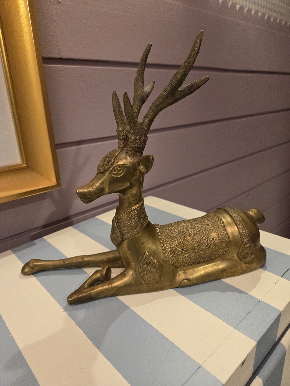 Vintage Brass Laying Stag